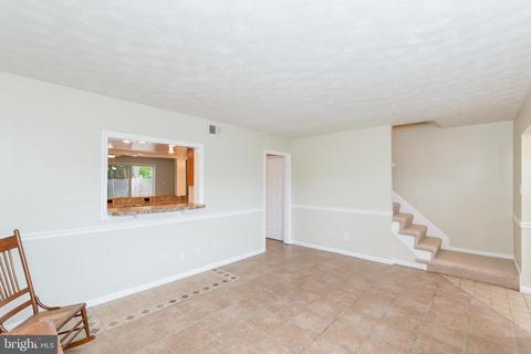 638 Shore Dr, Joppa, MD 21085 photo 10