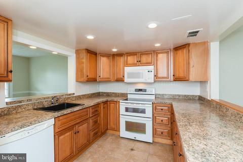 638 Shore Dr, Joppa, MD 21085 photo 14
