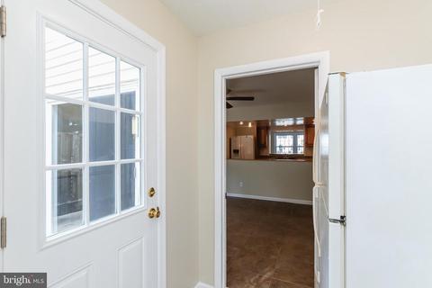 638 Shore Dr, Joppa, MD 21085 photo 25