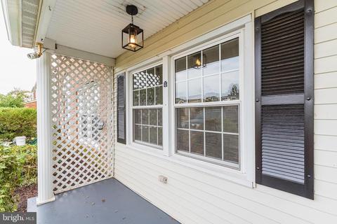 638 Shore Dr, Joppa, MD 21085 photo 4
