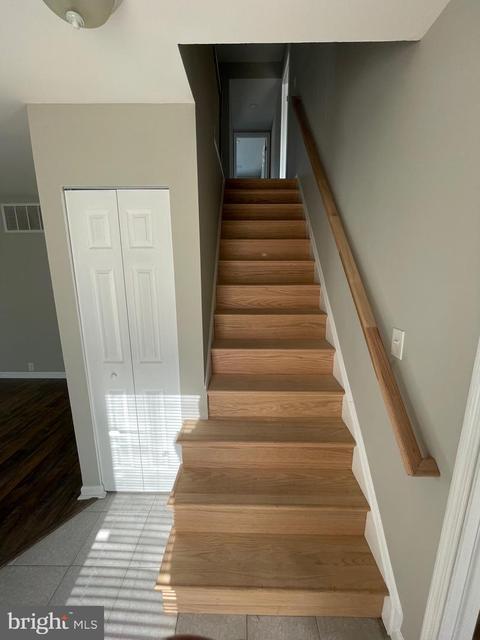 37 Neptune Dr, Joppa, MD 21085 photo 9