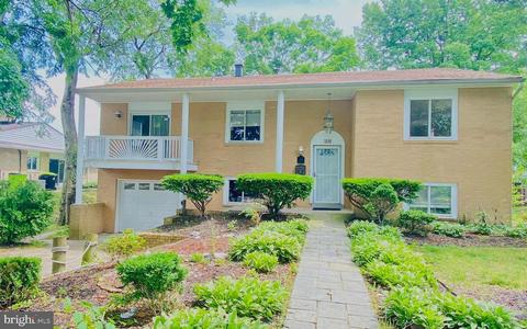 38 Neptune Dr, Joppa, MD 21085 photo 1