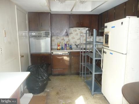 636 Shore Dr, Joppa, MD 21085 photo 3