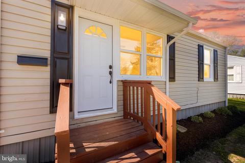 13 Aberdeen Ave, Aberdeen, MD 21001
