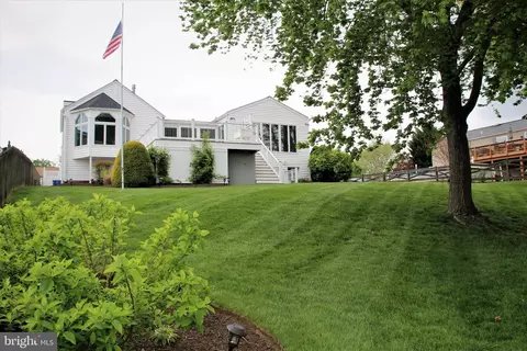 747 Shore Dr, Joppa, MD 21085 photo 4