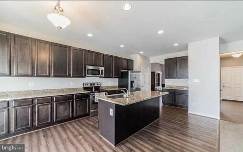 909 Shenandoah Ct, Joppa, MD 21085