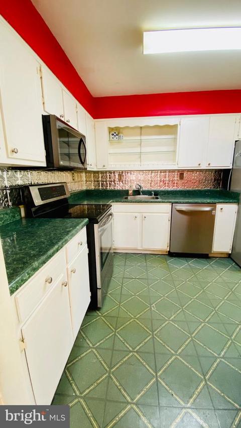 529 Anchor Dr, Joppa, MD 21085 photo 6