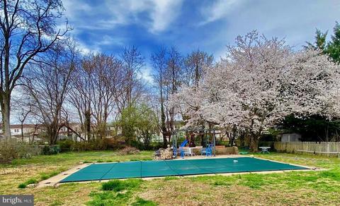 529 Anchor Dr, Joppa, MD 21085 photo 2