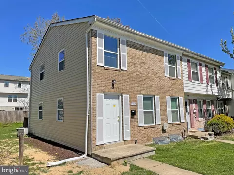 1415 Harford Square Dr, Edgewood, MD 21040