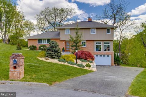 905 Monica Cir, Kingsville, MD 21087