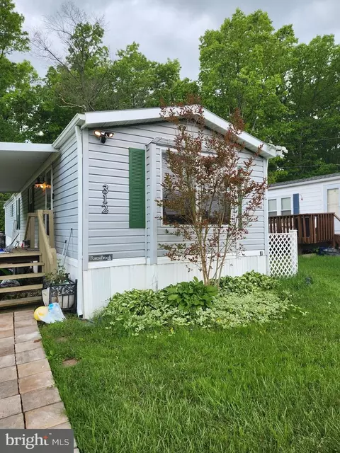 312 Regina Rd, Edgewood, MD 21040