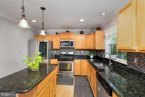 616 Baldwin Dr, Joppa, MD 21085 photo 5