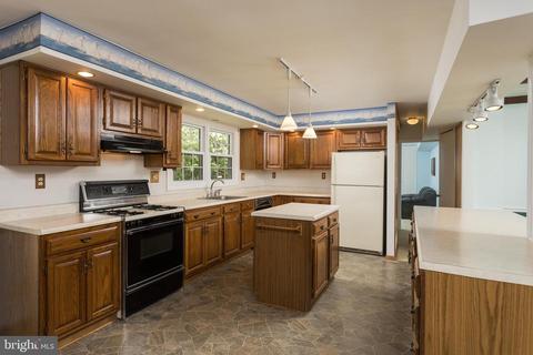 219 Garnett Rd, Joppa, MD 21085 photo 9