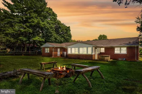 3512 Farm Rd, Aberdeen, MD 21001