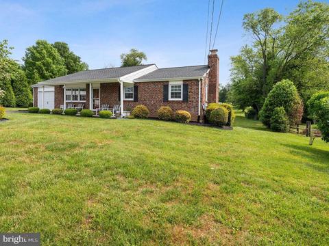 2215 Grafton Shop Rd, Forest Hill, MD 21050