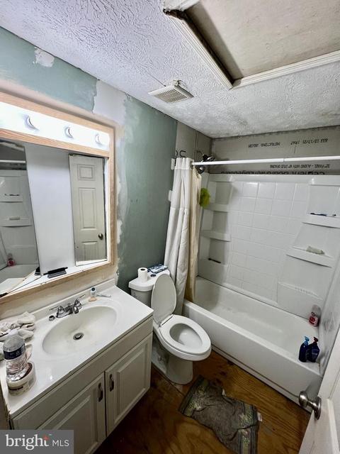 1328 E Spring Meadow Ct, Edgewood, MD 21040 photo 6