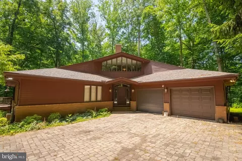 1137 Starmount Ct, Bel Air, MD 21015