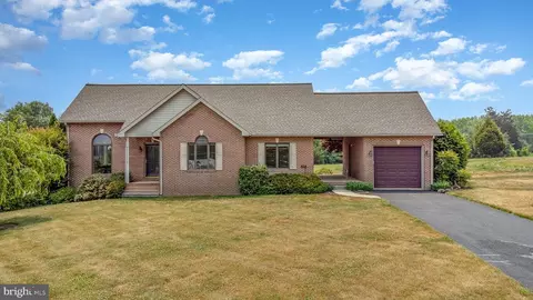 614 Gilbert Rd, Aberdeen, MD 21001