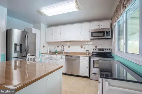 415 Latimer Rd, Joppa, MD 21085 photo 5