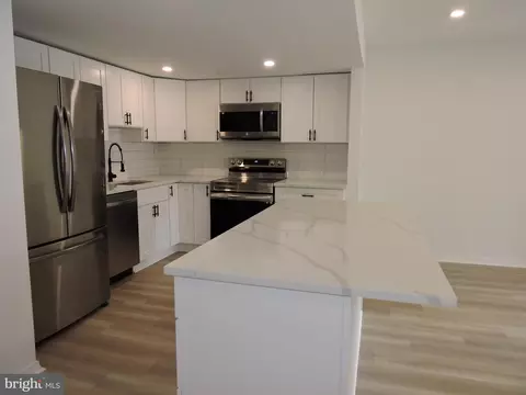 676 Shore Dr, Joppa, MD 21085 photo 16