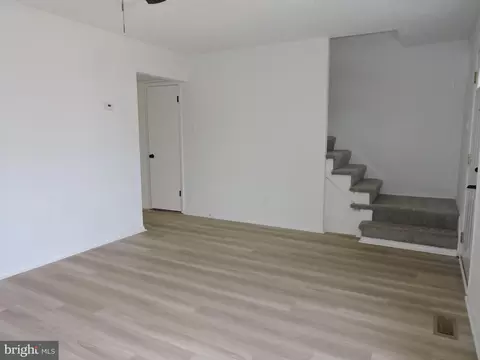 676 Shore Dr, Joppa, MD 21085 photo 7