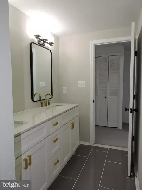 676 Shore Dr, Joppa, MD 21085 photo 24