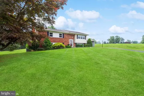 701 Sharps Ct, Fallston, MD 21047 photo 4