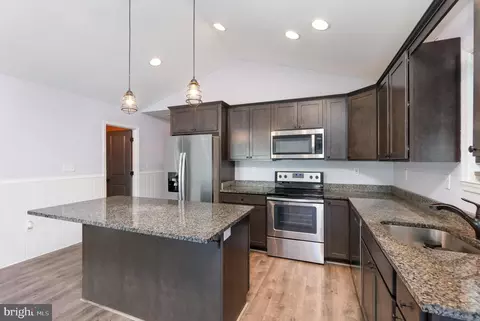 1409 Mandeville Ln, Joppa, MD 21085 photo 13