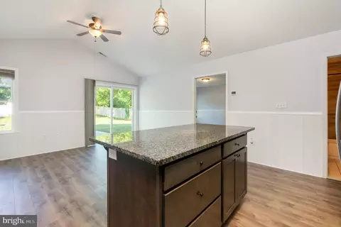 1409 Mandeville Ln, Joppa, MD 21085 photo 10