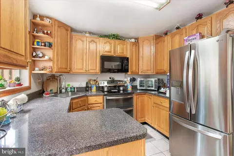 203 Stillmeadow Dr, Joppa, MD 21085 photo 8