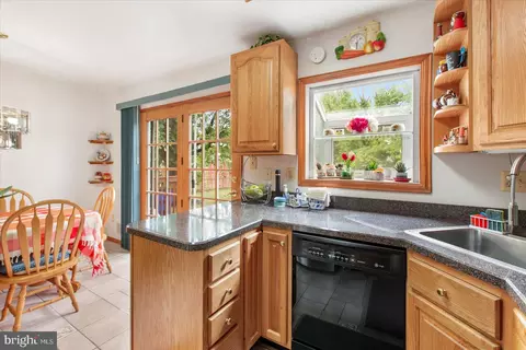 203 Stillmeadow Dr, Joppa, MD 21085 photo 9