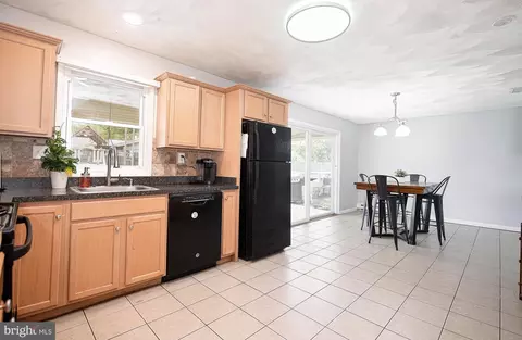 715 Falconer Rd, Joppa, MD 21085 photo 8