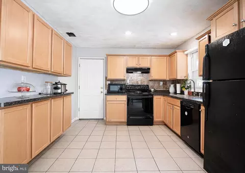715 Falconer Rd, Joppa, MD 21085 photo 9