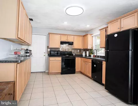 715 Falconer Rd, Joppa, MD 21085 photo 10