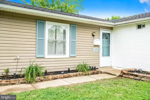 715 Falconer Rd, Joppa, MD 21085 photo 3