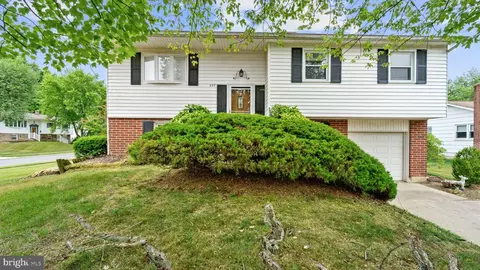 207 Kane Ct, Joppa, MD 21085 photo 3