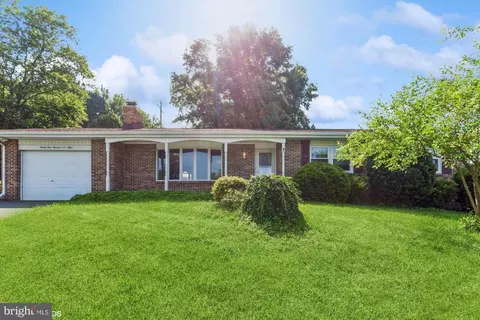 2403 Hunt Pl, Fallston, MD 21047
