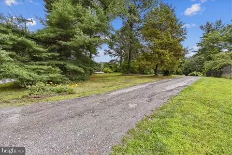 2403 Old Mountain Central Rd, Joppa, MD 21085 photo 8