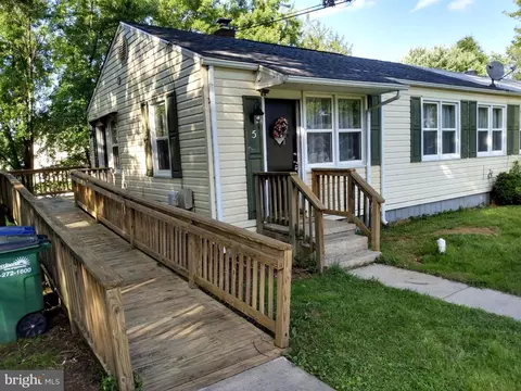 5 Swan St, Aberdeen, MD 21001