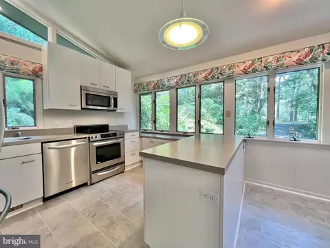 3108 Preakness Dr, Fallston, MD 21047 photo 4
