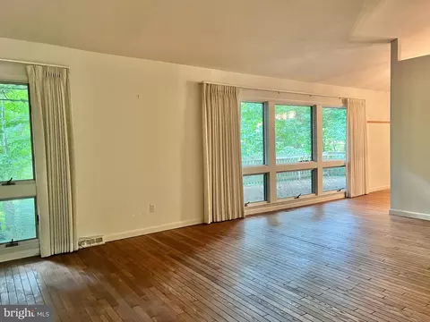 3108 Preakness Dr, Fallston, MD 21047 photo 2