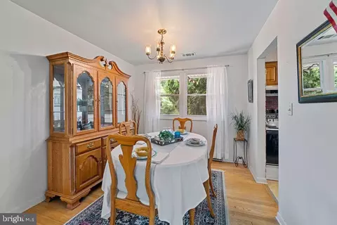 2101 Folkstone Dr, Fallston, MD 21047 photo 6