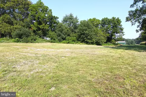 Highland Avenue, Street, MD 21154