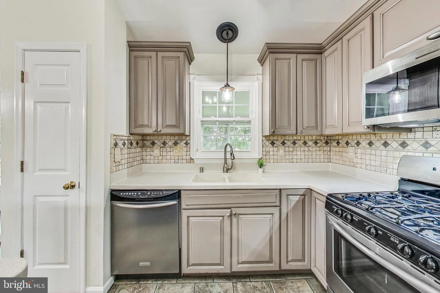 333 Enfield Rd, Joppa, MD 21085 photo 12