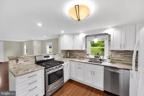 414 Dembytown Rd, Joppa, MD 21085 photo 5