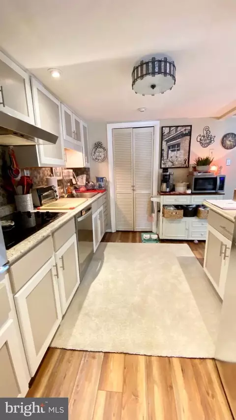 690 Shore Dr, Joppa, MD 21085 photo 8