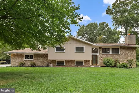 519 Stratford Rd, Fallston, MD 21047 photo 3