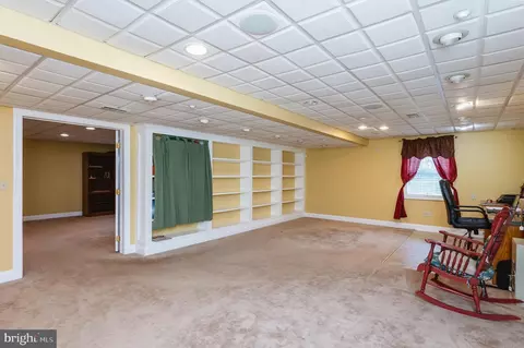 335 Sullivan Dr, Abingdon, MD 21009 photo 32
