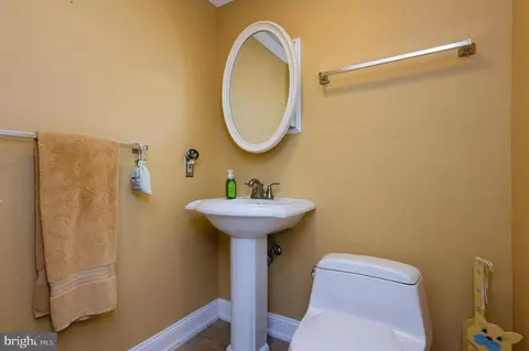 335 Sullivan Dr, Abingdon, MD 21009 photo 35