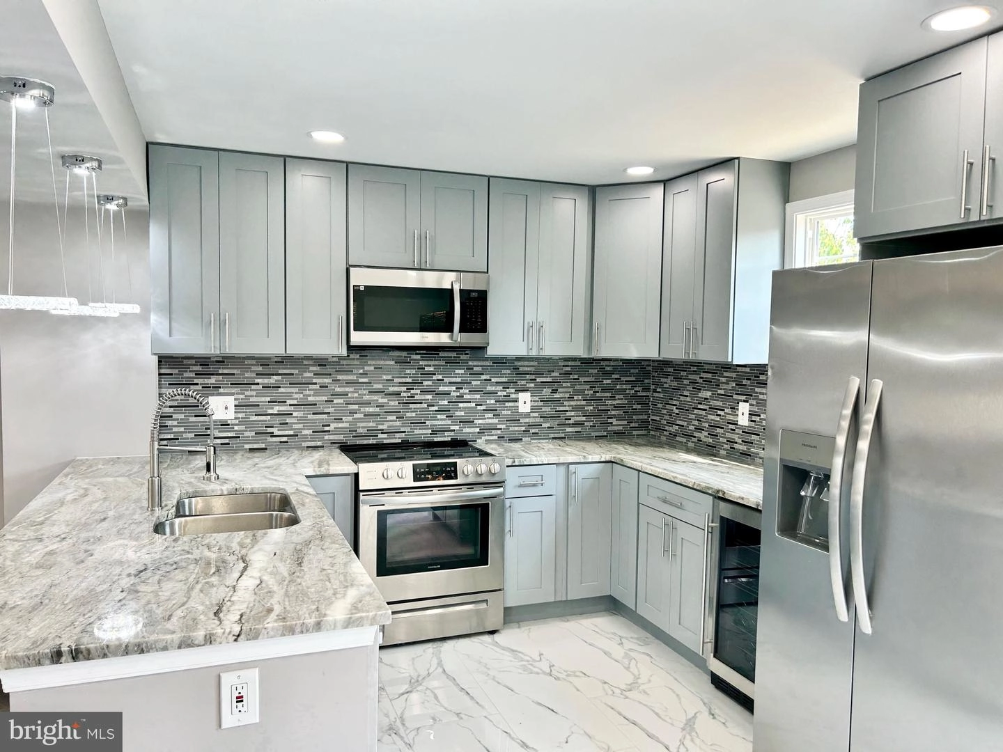 827 Clover Leaf Ct, Edgewood, MD 21040 photo 8